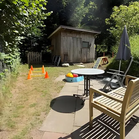 شقة Schwarzwaldhaus Zwink Enzklösterle