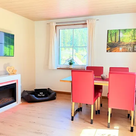 Schwarzwaldhaus Zwink * Enzklösterle